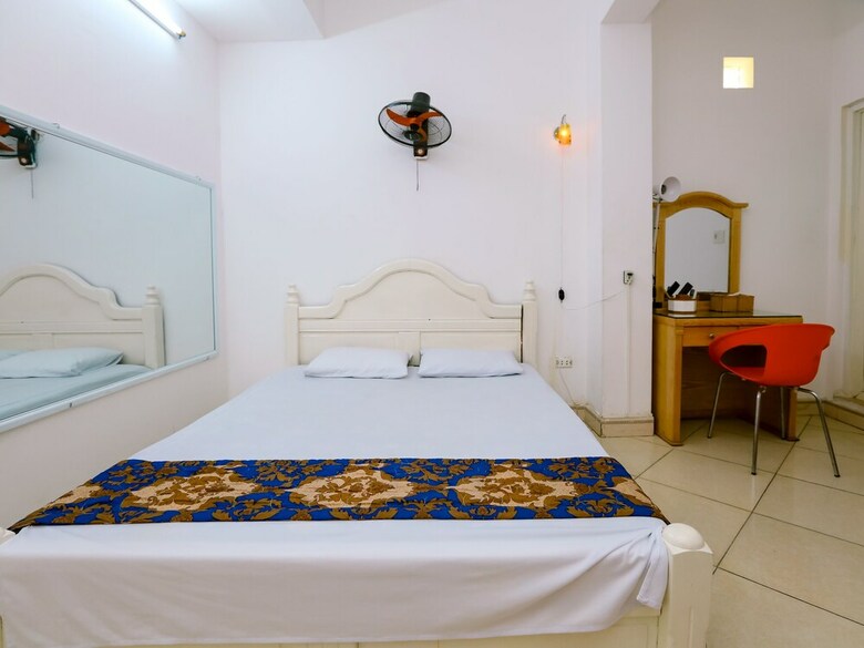 Oyo 436 Huong Quynh Hotel