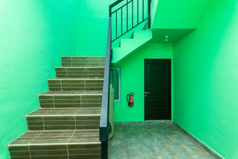Hostal Oyo 1917 Mamora Homestay