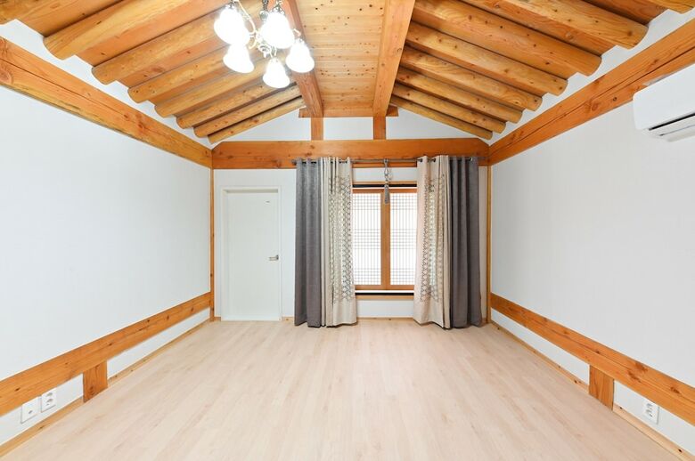 Gyeongju The Silla Hanok Hotel