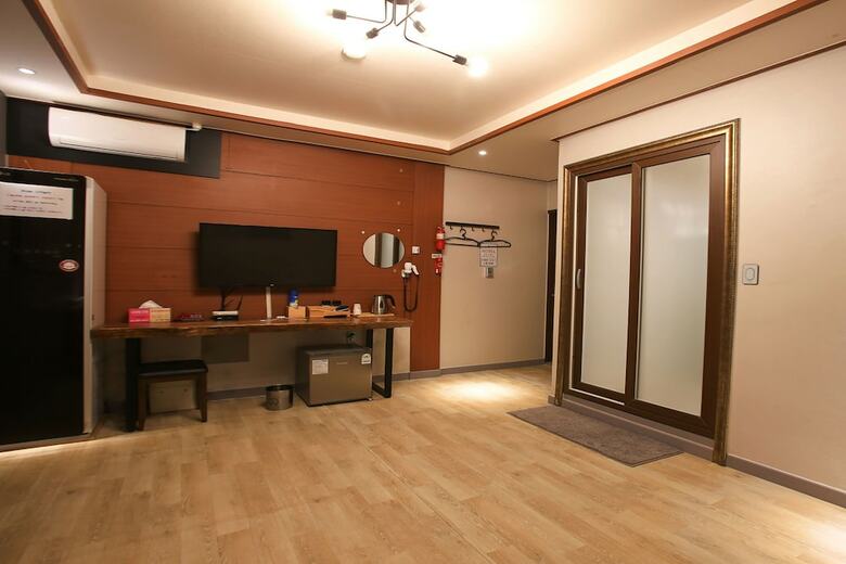 I Hotel&motel
