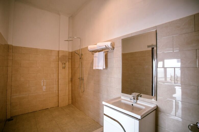 Samuh Ocean Sunset Hotel