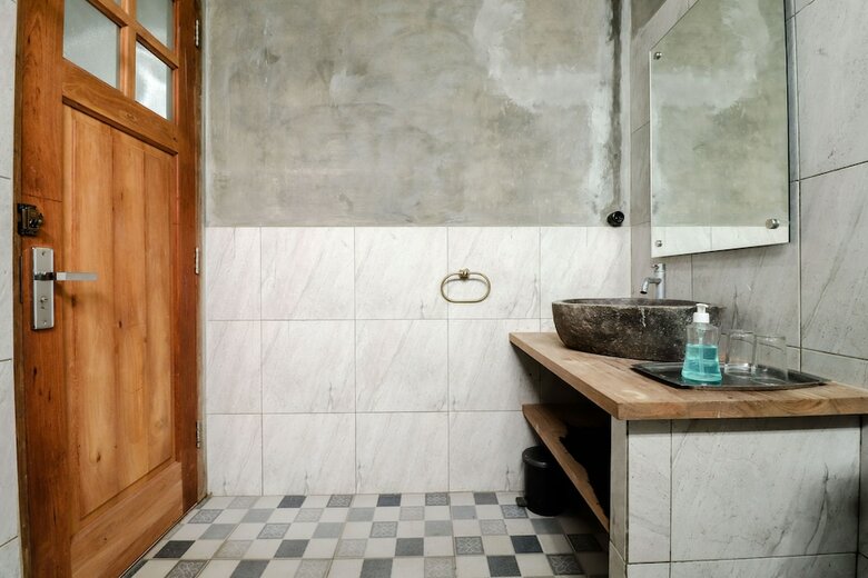 Hotel Saka Homestay