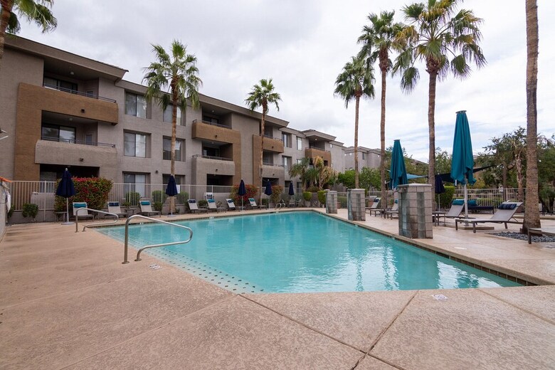 Apartamentos The Modern Phoenix Getaway + Resort-style Amenities