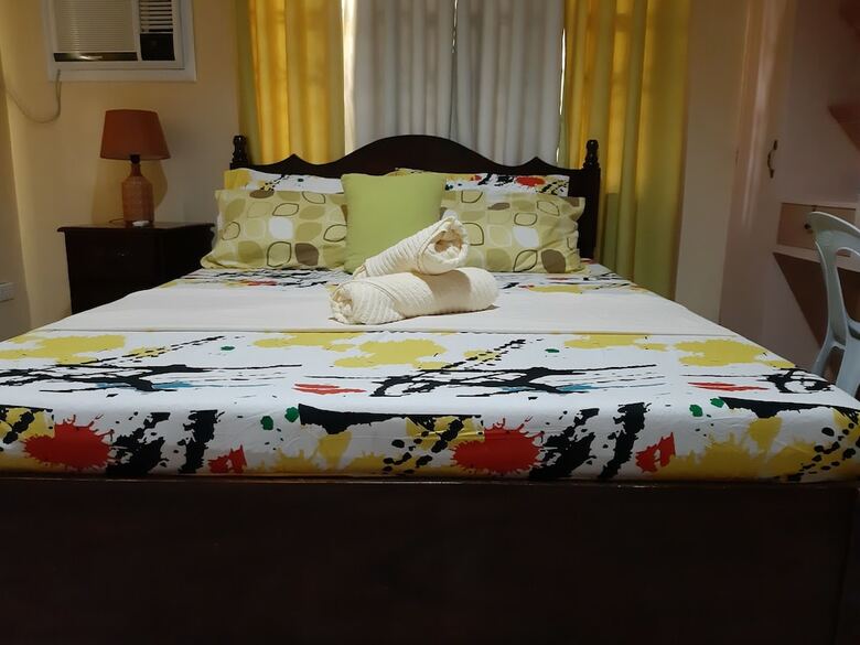 Hotel Palompon Orange Villa