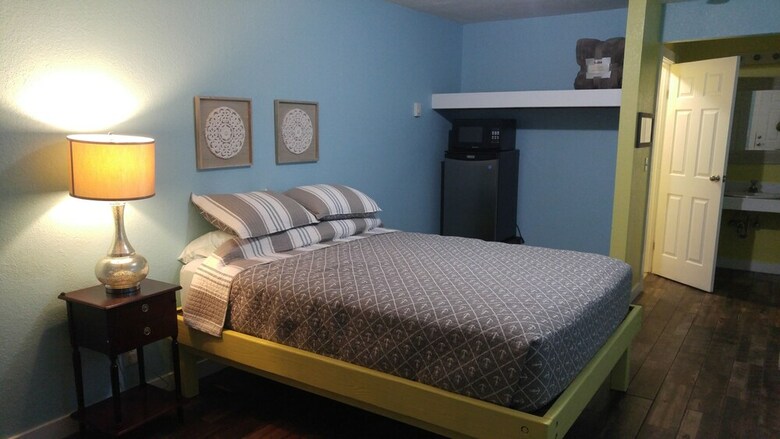 Motel South Jetty Inn