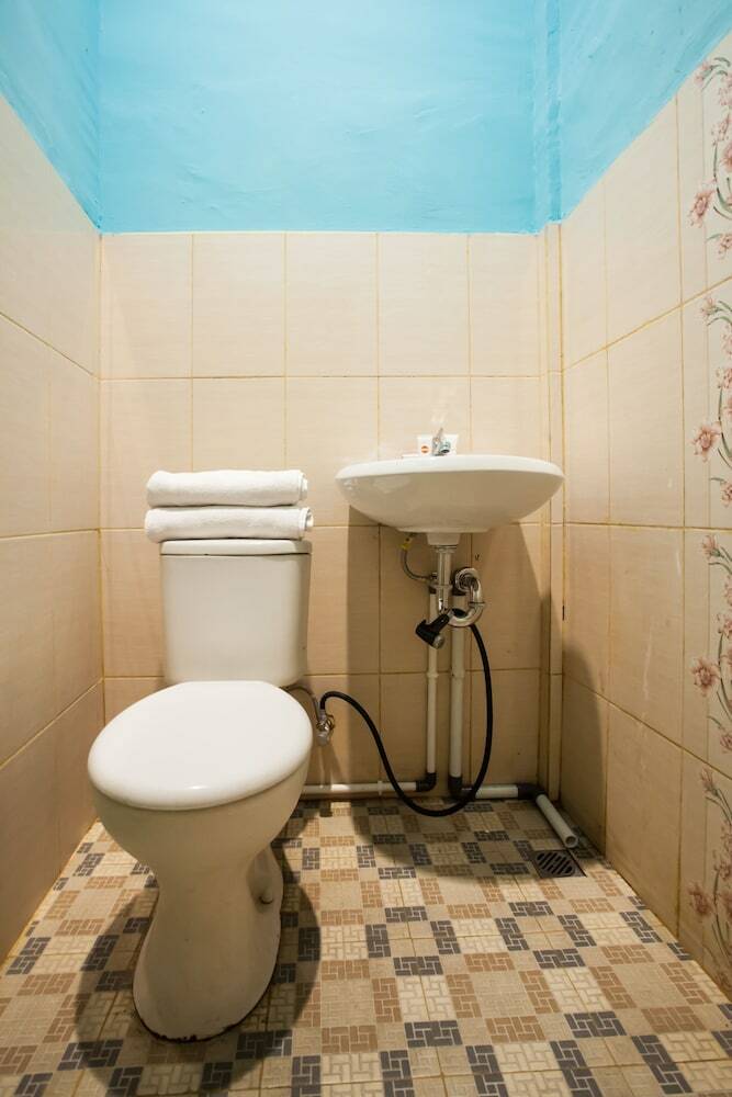 Hotel Oyo 2229 Bunga Raya Residence