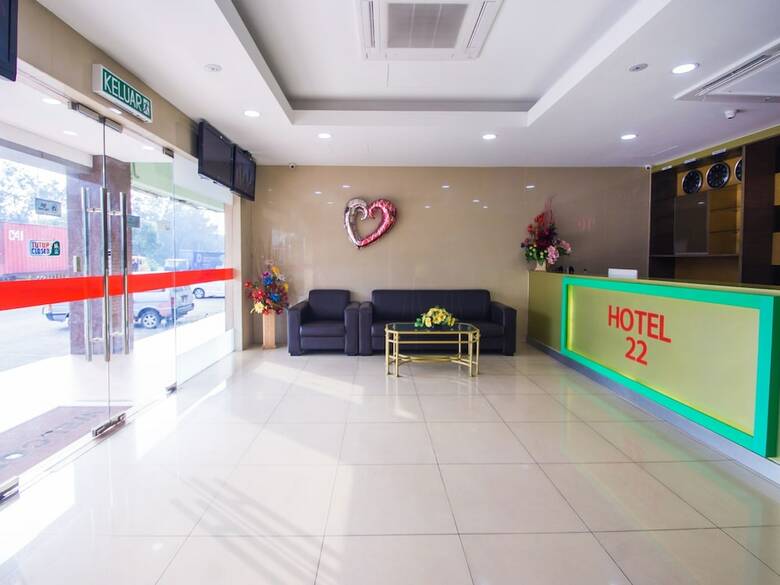 Oyo 89842 Hotel 22 Northport