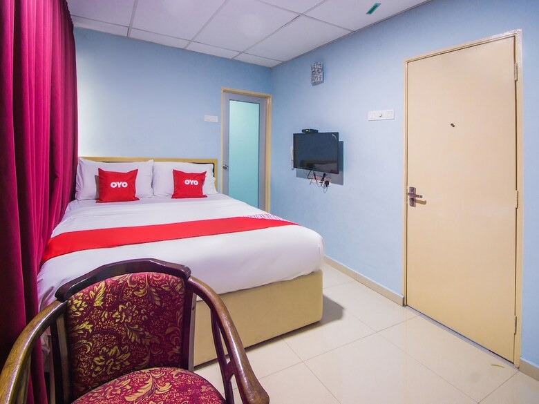 Oyo 89842 Hotel 22 Northport