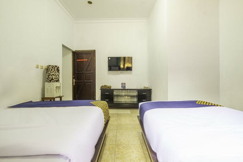 Oyo 2395 Hotel Aden 2 Syariah