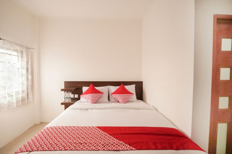 Hotel Oyo 2183 Cibeureum Residence