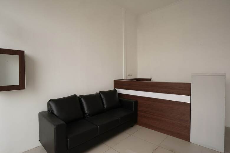 Hotel Oyo 2183 Cibeureum Residence