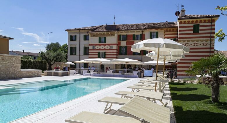 Bed & Breakfast Villa Zoppi - Relais Di Charme