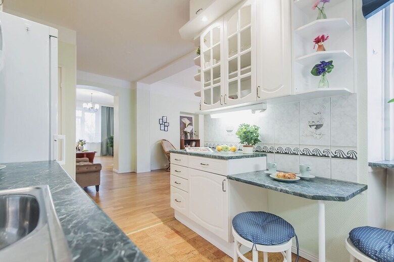 Gm Apartment Staropimenovskii 16