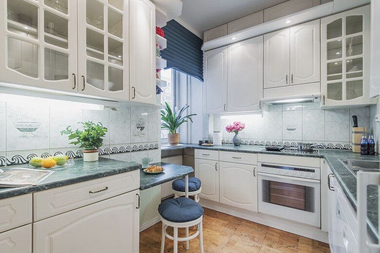 Gm Apartment Staropimenovskii 16