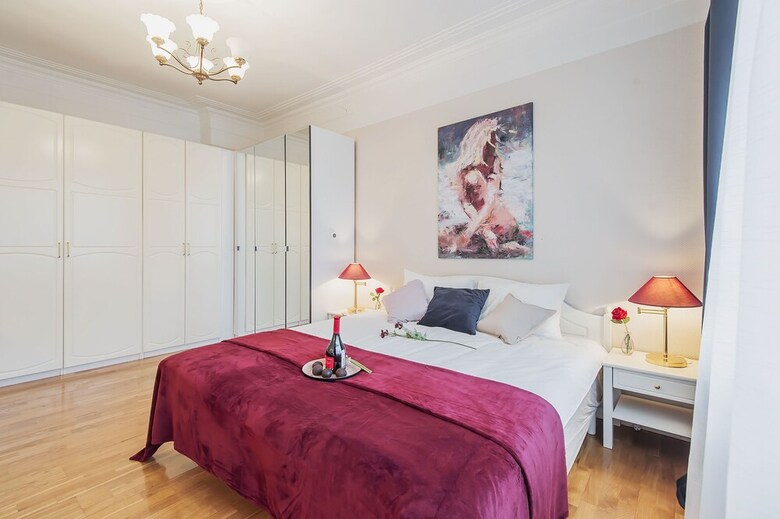 Gm Apartment Staropimenovskii 16