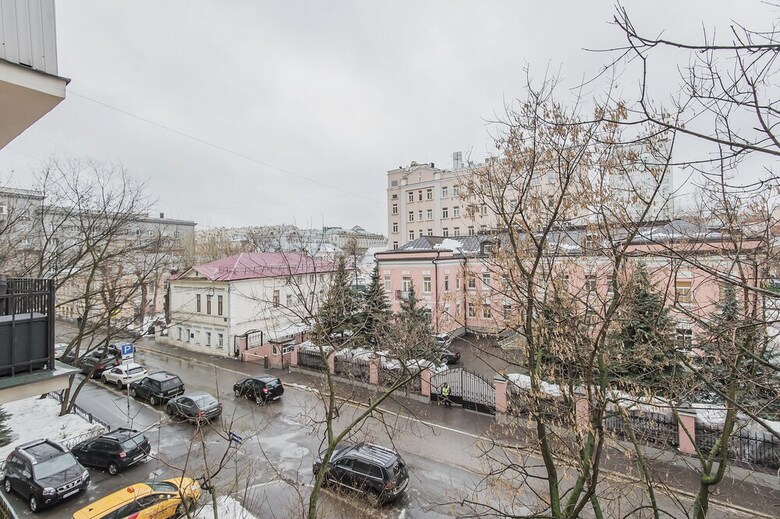 Gm Apartment Staropimenovskii 16