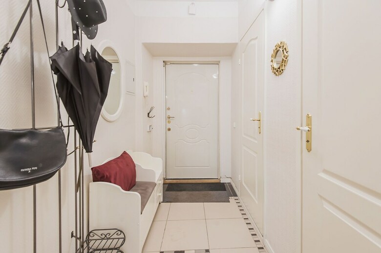 Gm Apartment Staropimenovskii 16