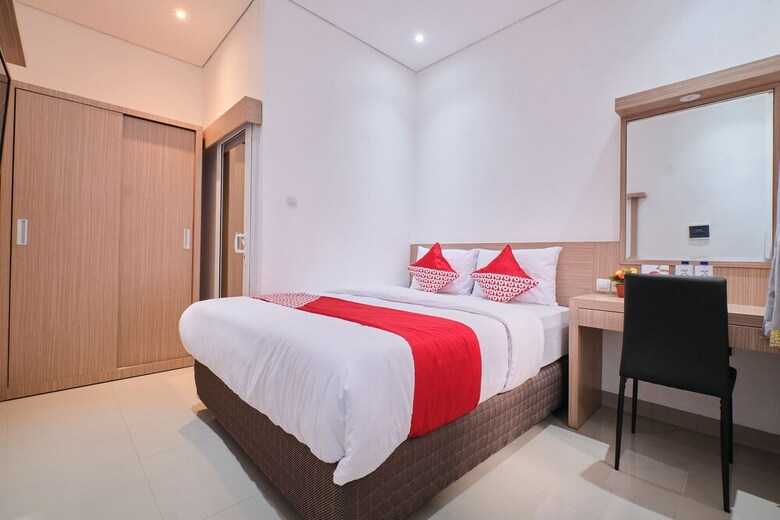 Hotel Oyo 2314 Hapsari Homestay