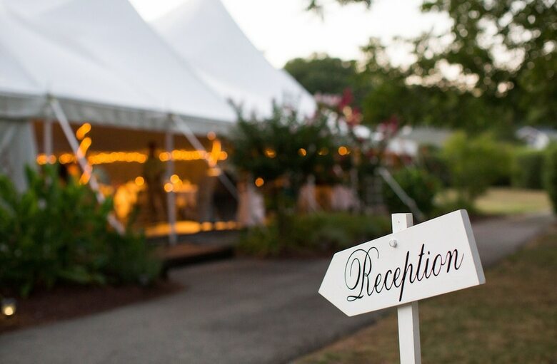 Hotel Burke Manor Inn & Pavilion