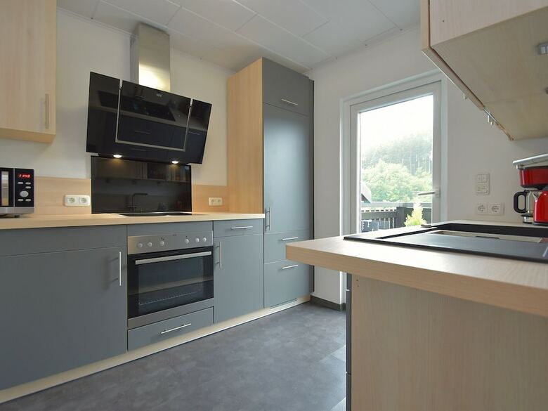 Modern Holiday Home In Deifeld With Private Garden