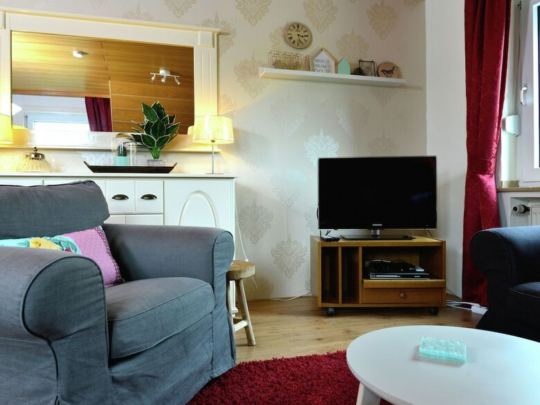 Spacious Apartment In Rattlar Near Forest