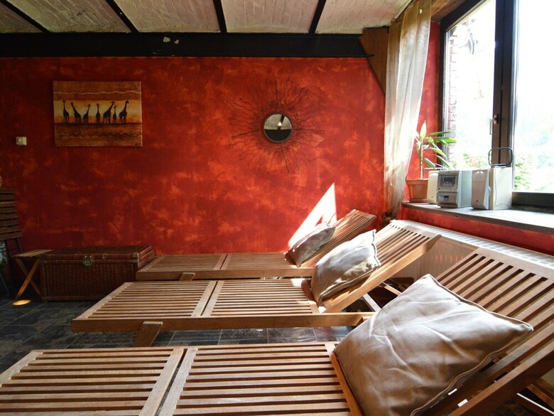 Well Kept Gite, Short Distance From The River And Forest