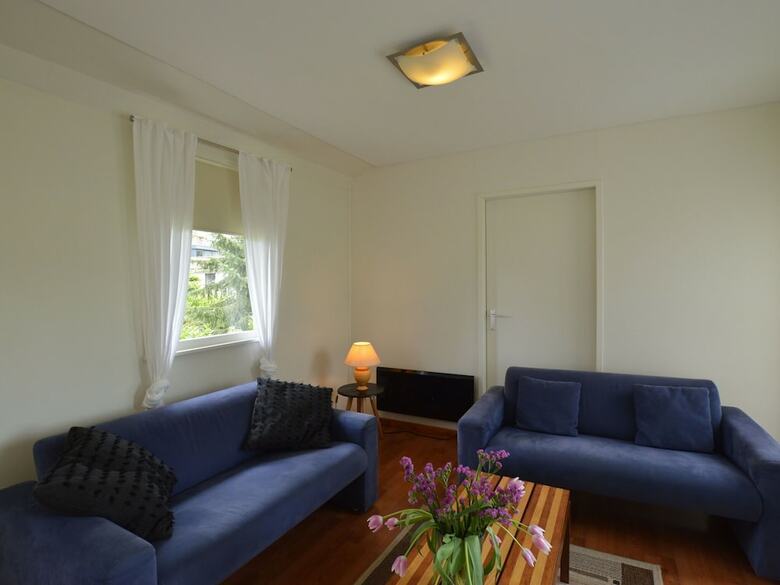Cozy Holiday Home In Moergestel With Garden