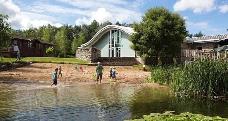 Stunning Lodge - Home From Home