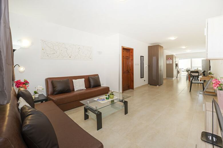 Apartamentos Summer Breeze Maisonette With Terrace
