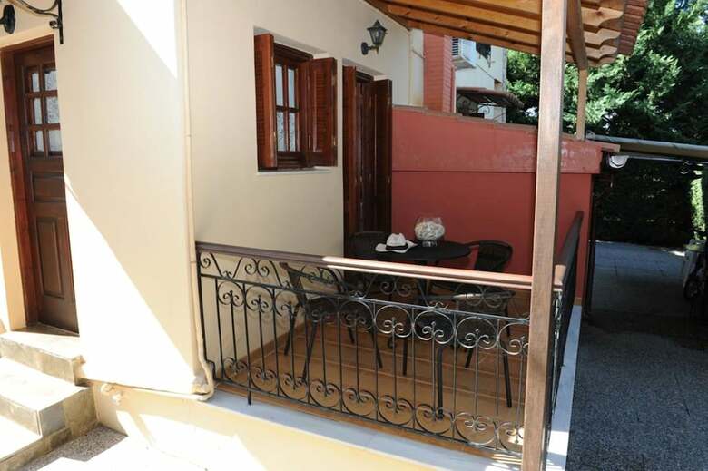 Apartamentos Comfy Studio With Yard 100m To The Beach