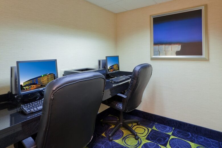 Holiday Inn Express Hotel & Suites York
