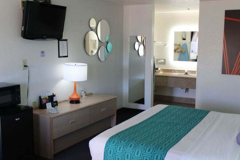 Hotel Howard Johnson By Wyndham Holbrook