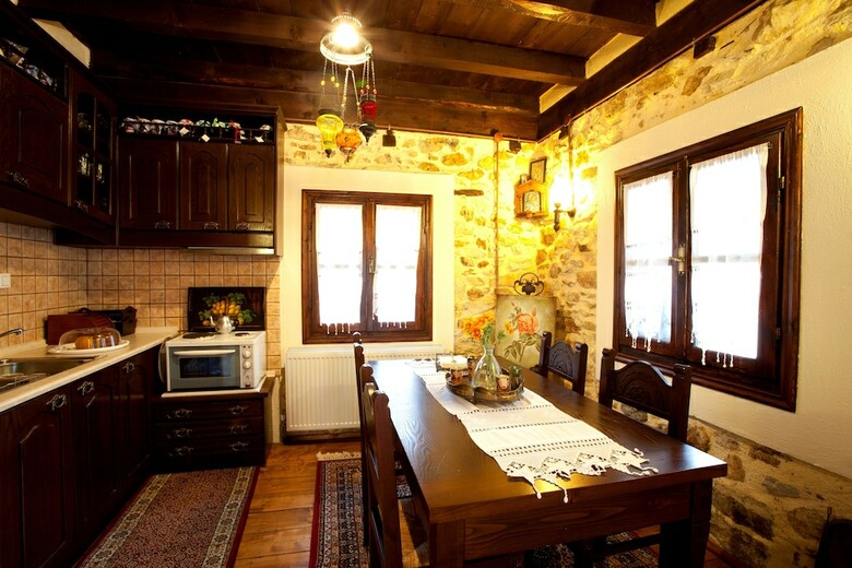 Bed & Breakfast Guest House - To Archontiko