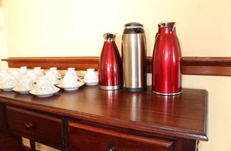 Hotel Kwazi Guest House