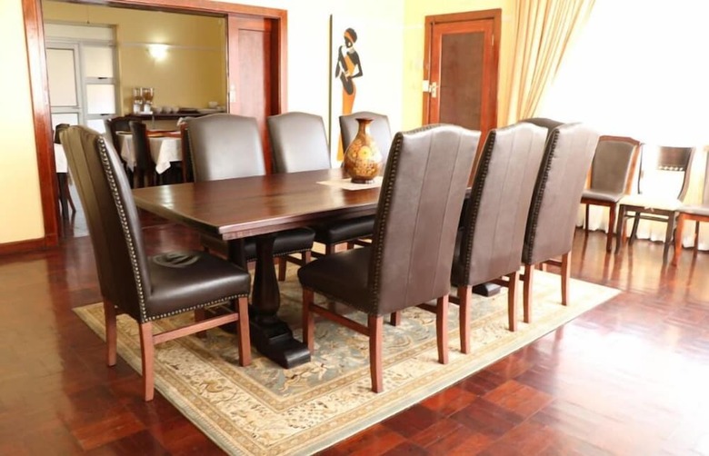 Hotel Kwazi Guest House