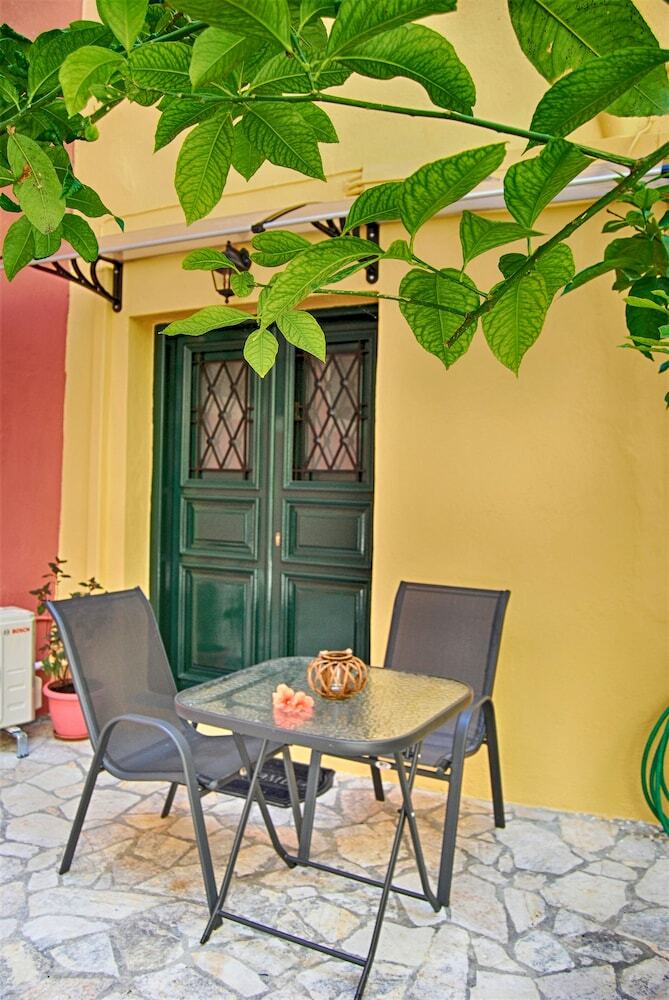Apartamentos Old Town Venetian Studio  By Corfuescapes
