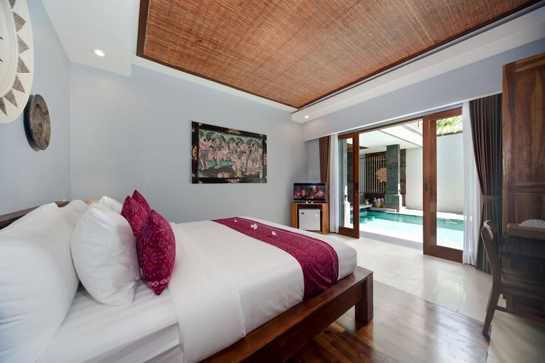 Bed & Breakfast Kusuma Living And Villas