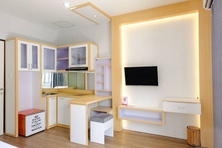 Hostal Oyo 1352 Jember Town Square Residence