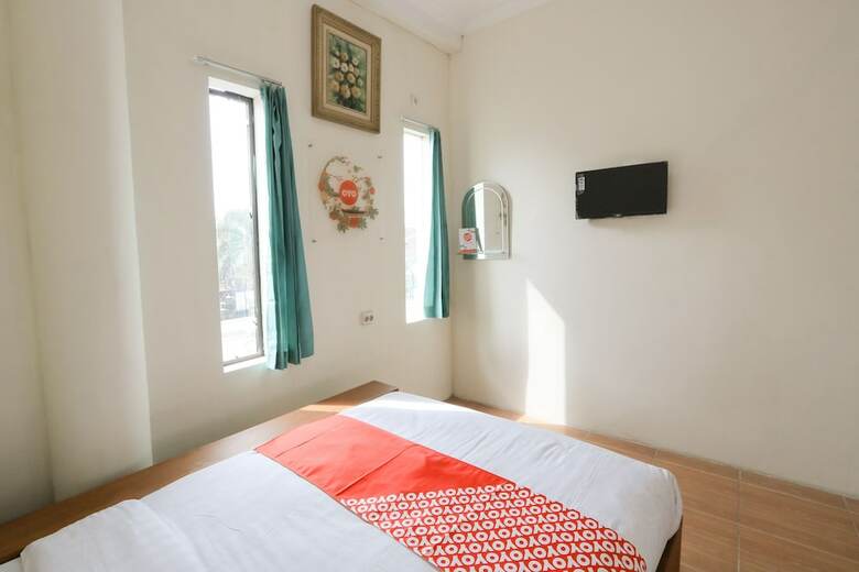 Hostal Oyo 2614 Demasto Homestay
