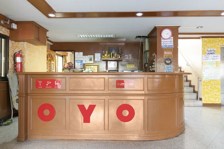 Oyo 702 Chaiyaphruk Grand Hotel
