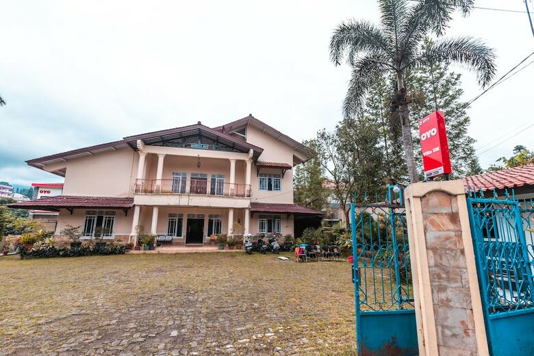 Hostal Villa Sm