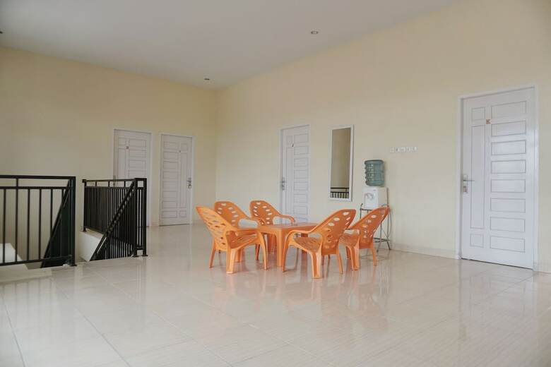 Hotel Oyo 1394 Rumaisa Homestay
