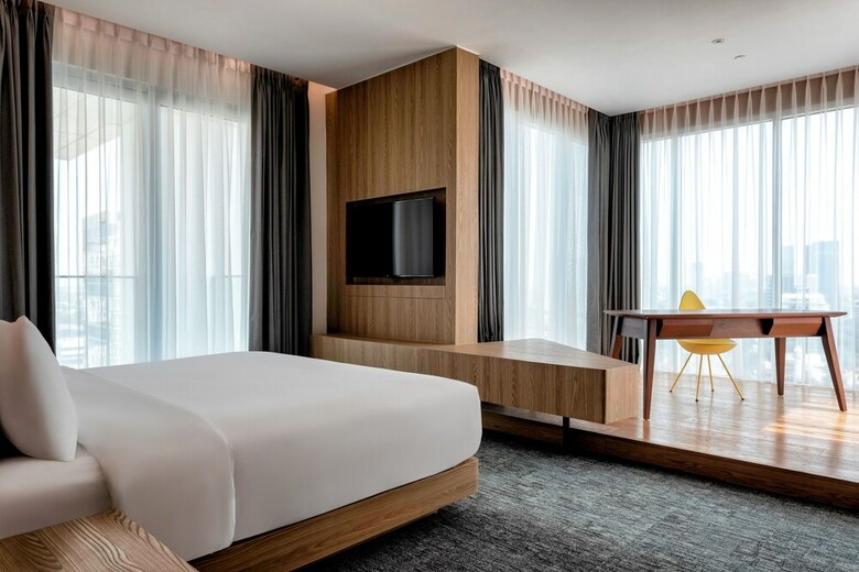 Hotel Aloft Jakarta Tb Simatupang