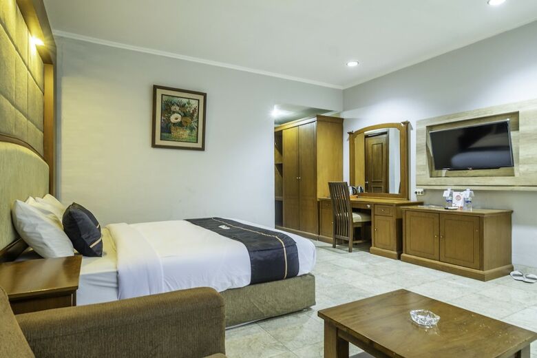 Oyo 2329 Hotel Nyland 3 Cijagra