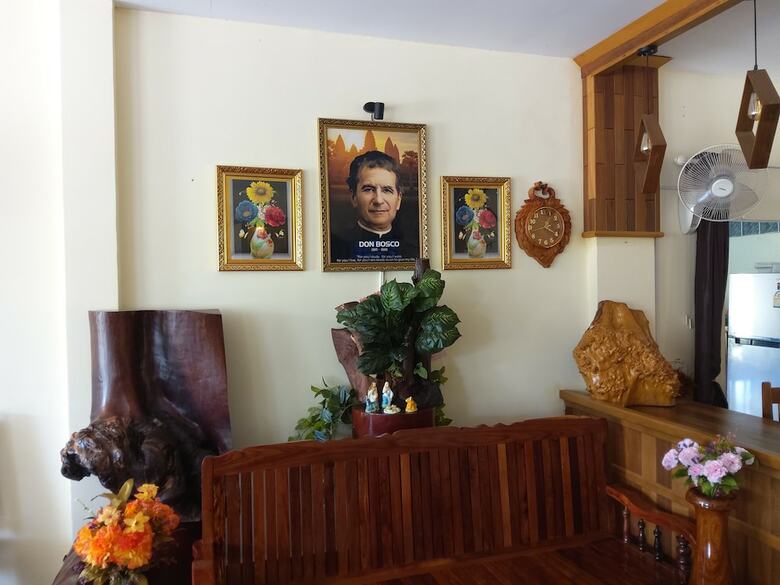 Hotel Donbosco And Vary Guesthouse
