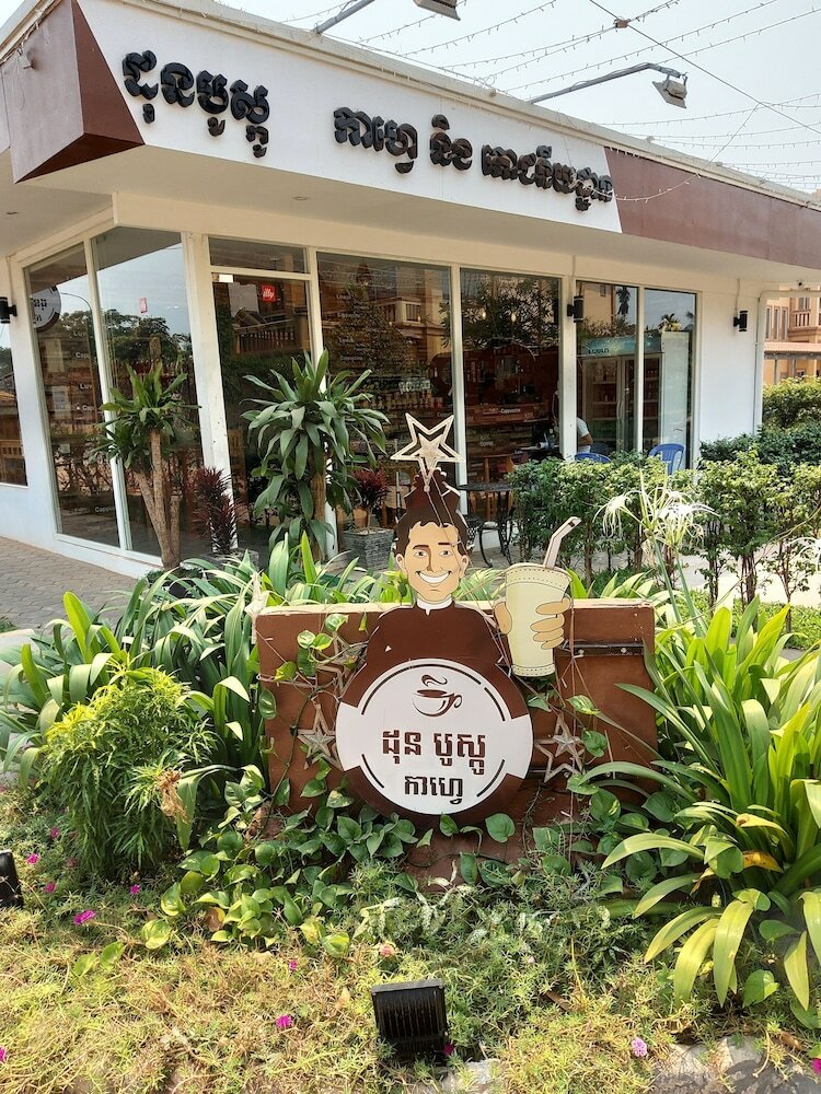 Hotel Donbosco And Vary Guesthouse