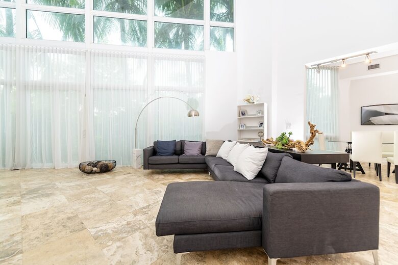 2228 Park 1