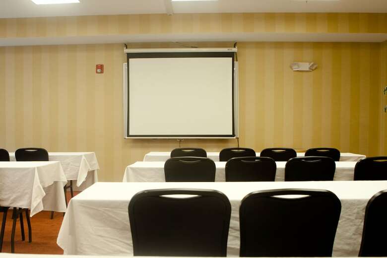 Hotel Towneplace Suites By Marriott Rochester