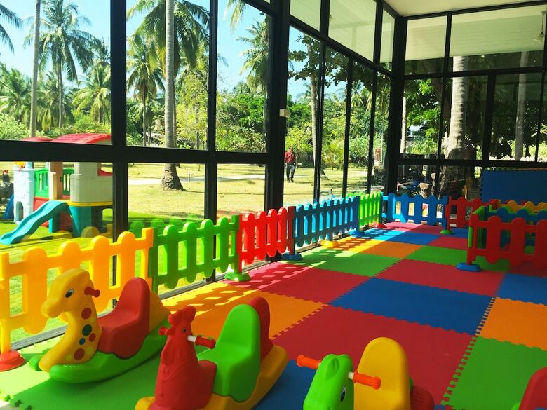 Hotel Racha Island Resort (Rayaburi)