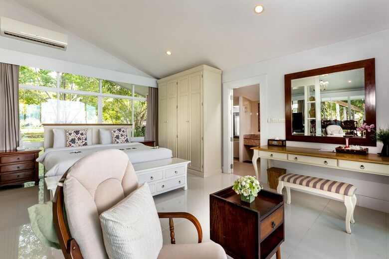 Hotel Racha Island Resort (Rayaburi)